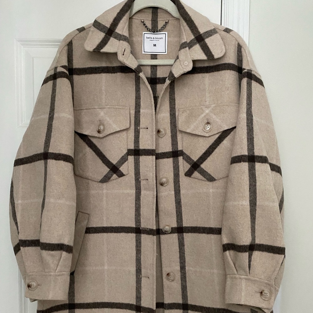 River’s Edge Plaid Shacket - Beige